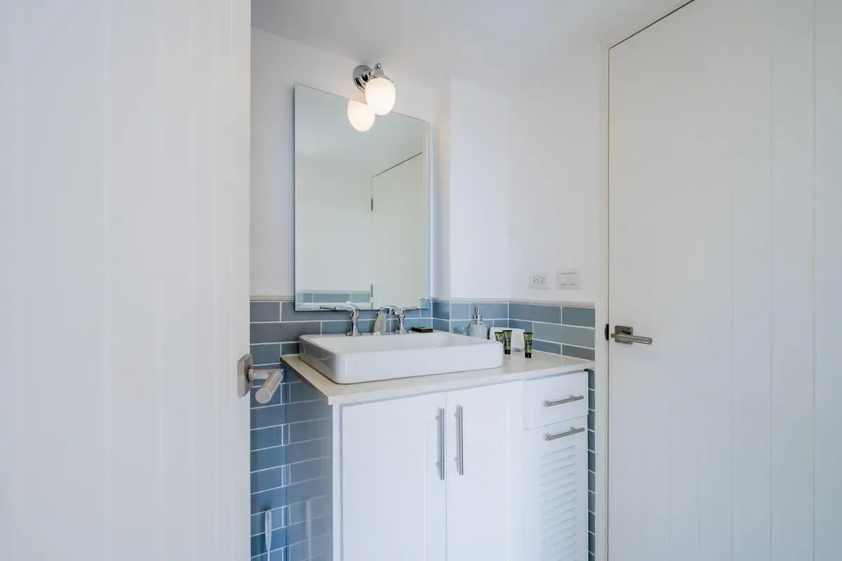 Enchanting 3BR in Casco Antiguo w/ Balcony