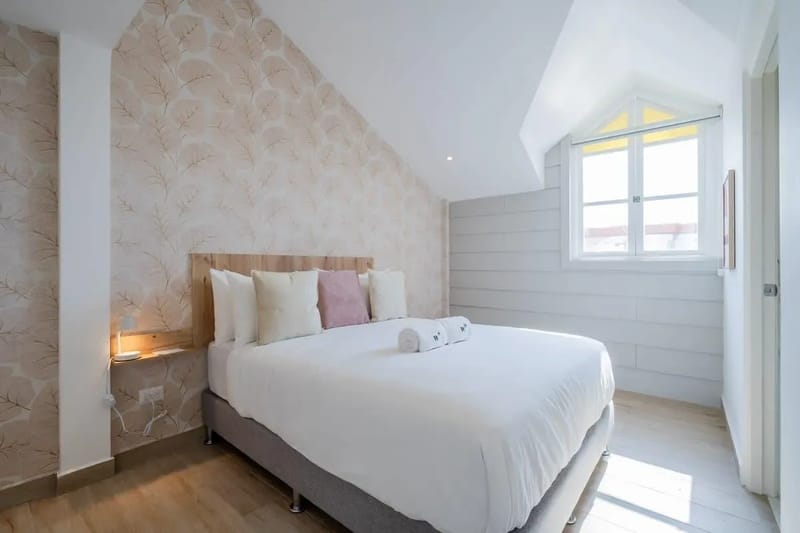 Enchanting 3BR in Casco Antiguo w/ Balcony