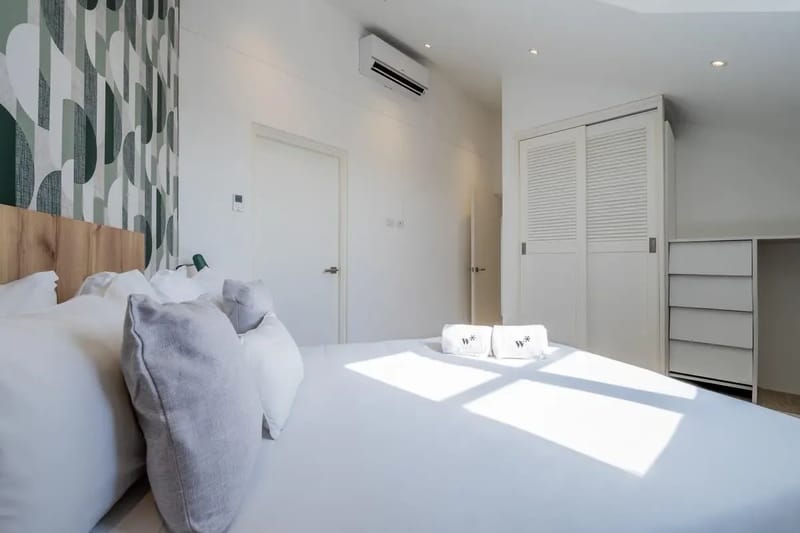 Enchanting 3BR in Casco Antiguo w/ Balcony