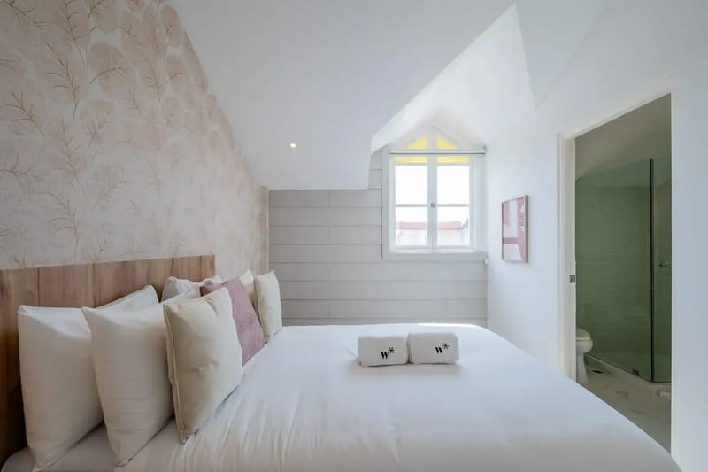 Enchanting 3BR in Casco Antiguo w/ Balcony