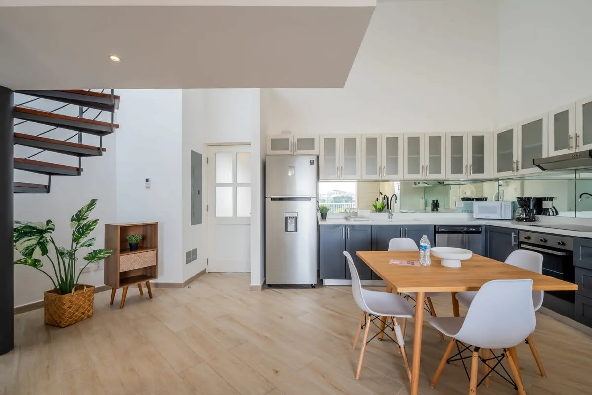 Enchanting 3BR in Casco Antiguo w/ Balcony