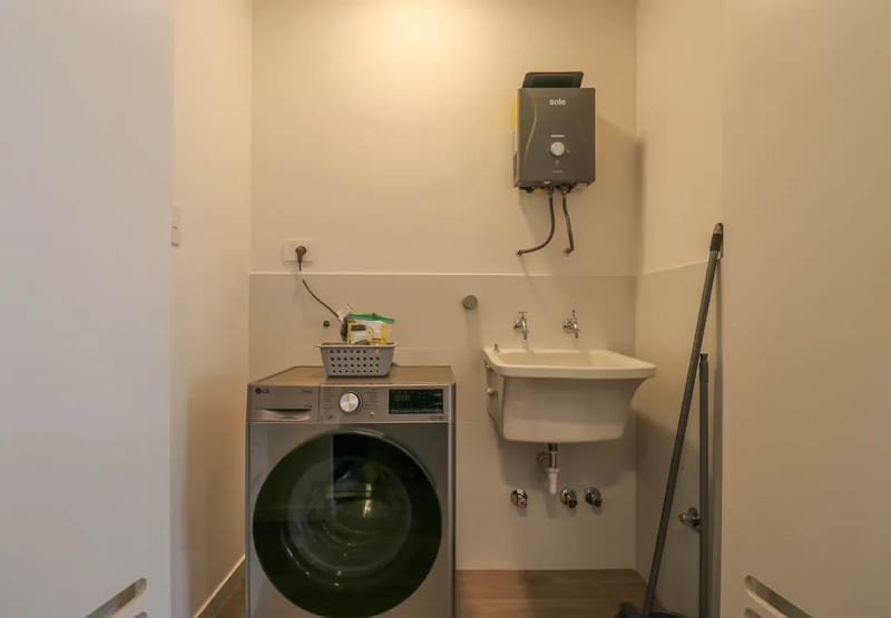 Charming 1BR w/ Balcony in Miraflores