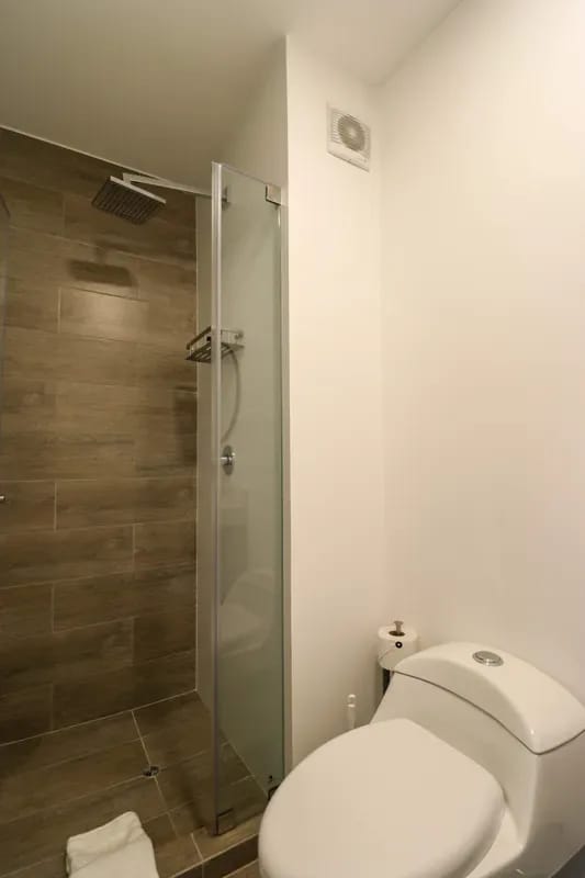 Charming 1BR w/ Balcony in Miraflores