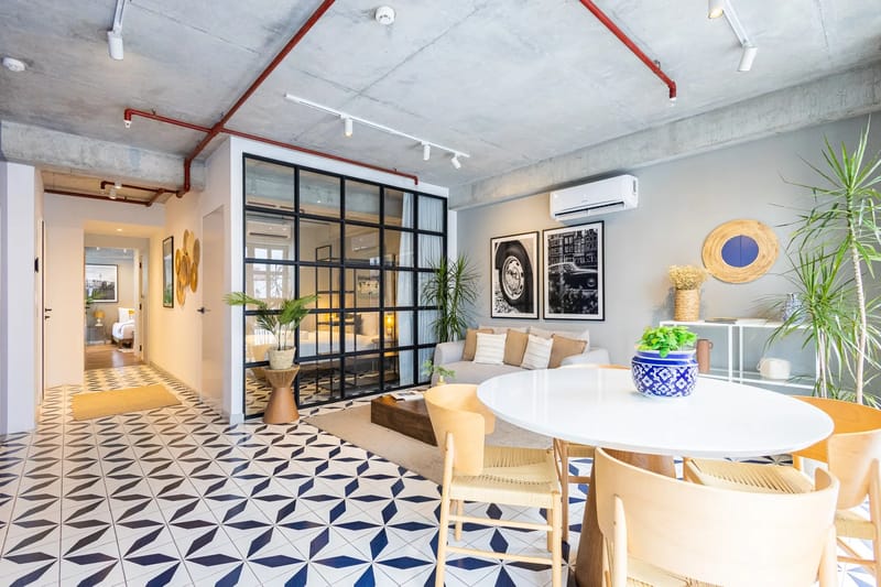 Premium 2BR in Plaza Herrera