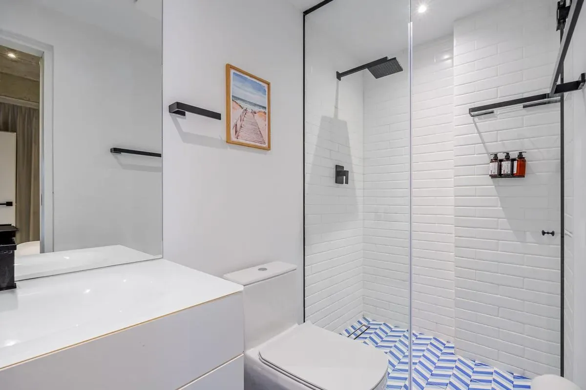 Premium 2BR in Plaza Herrera