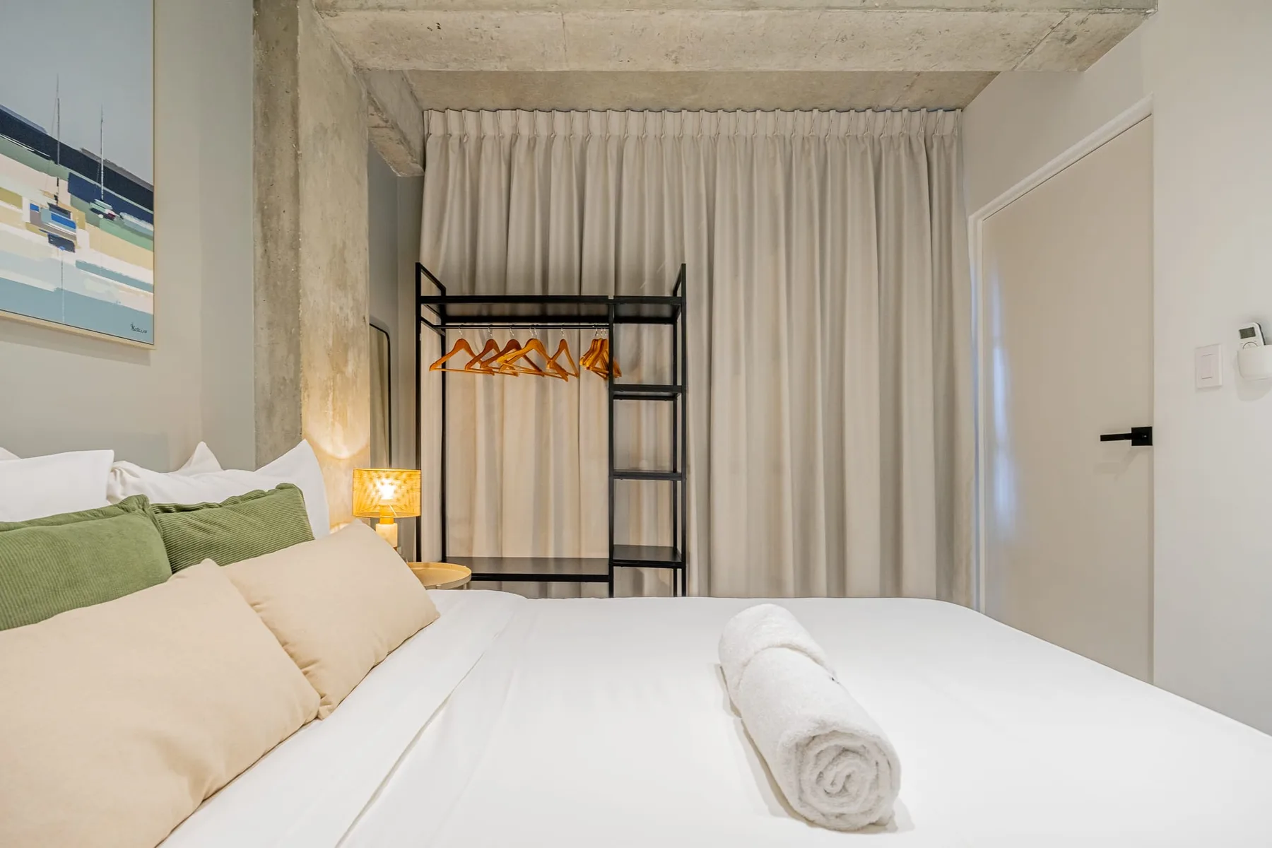 Premium 2BR in Plaza Herrera
