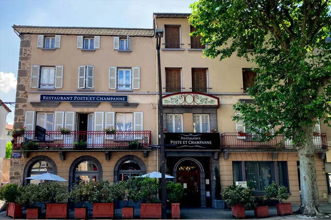 Restaurant Poste et Champanne.