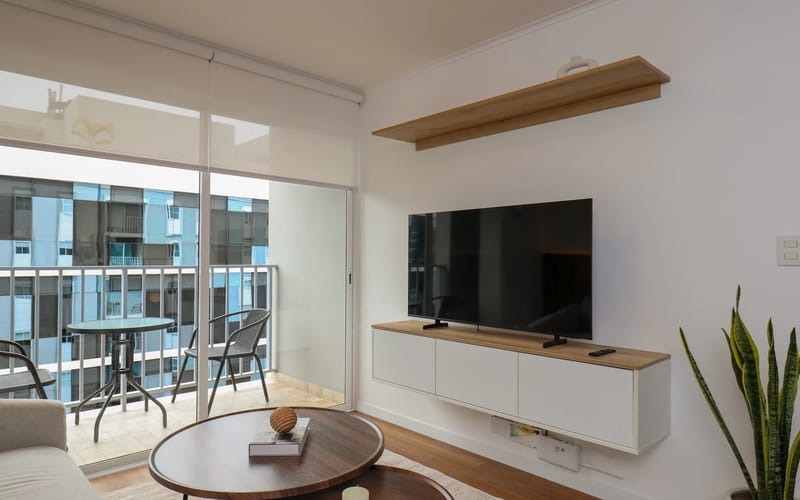 Amazing 2BR w/ Balcony in Miraflores