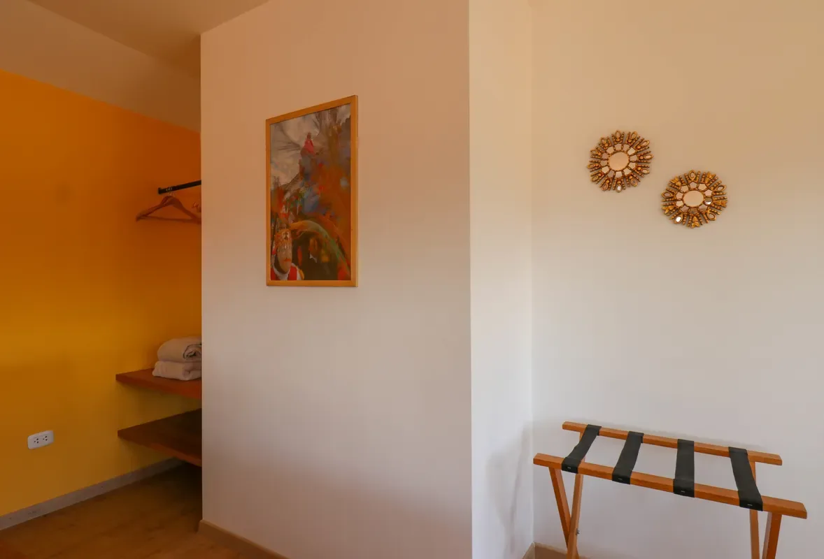 Top-Floor 1BR in Plaza de Armas w/ Plaza View