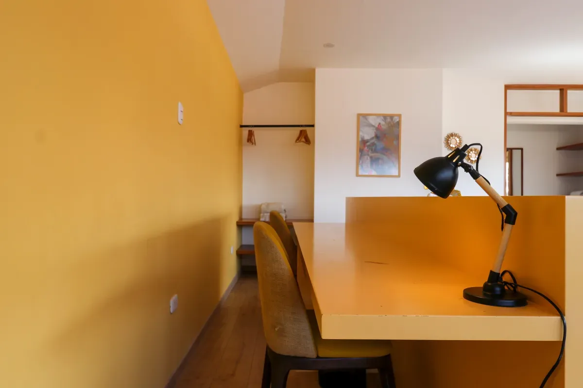Top-Floor 1BR in Plaza de Armas w/ Plaza View