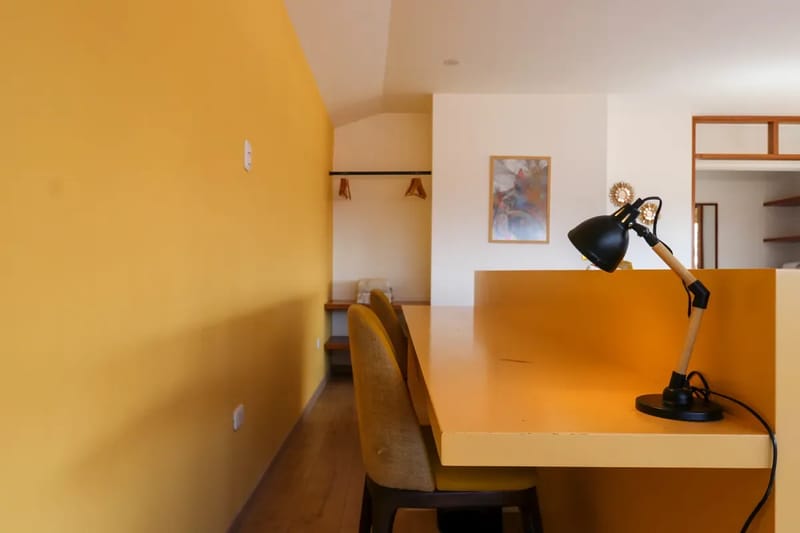 Top-Floor 1BR in Plaza de Armas w/ Plaza View