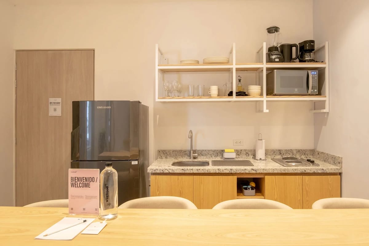 Tasteful 2BR w/ Classic Terrace in Bocagrande