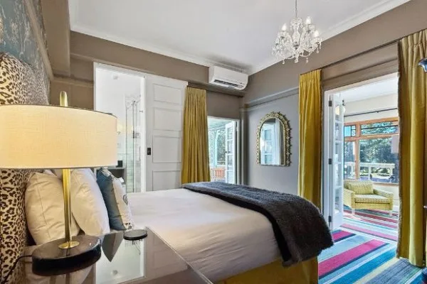 Pacific View Suite