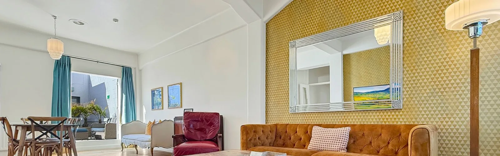 Art Deco Apartment