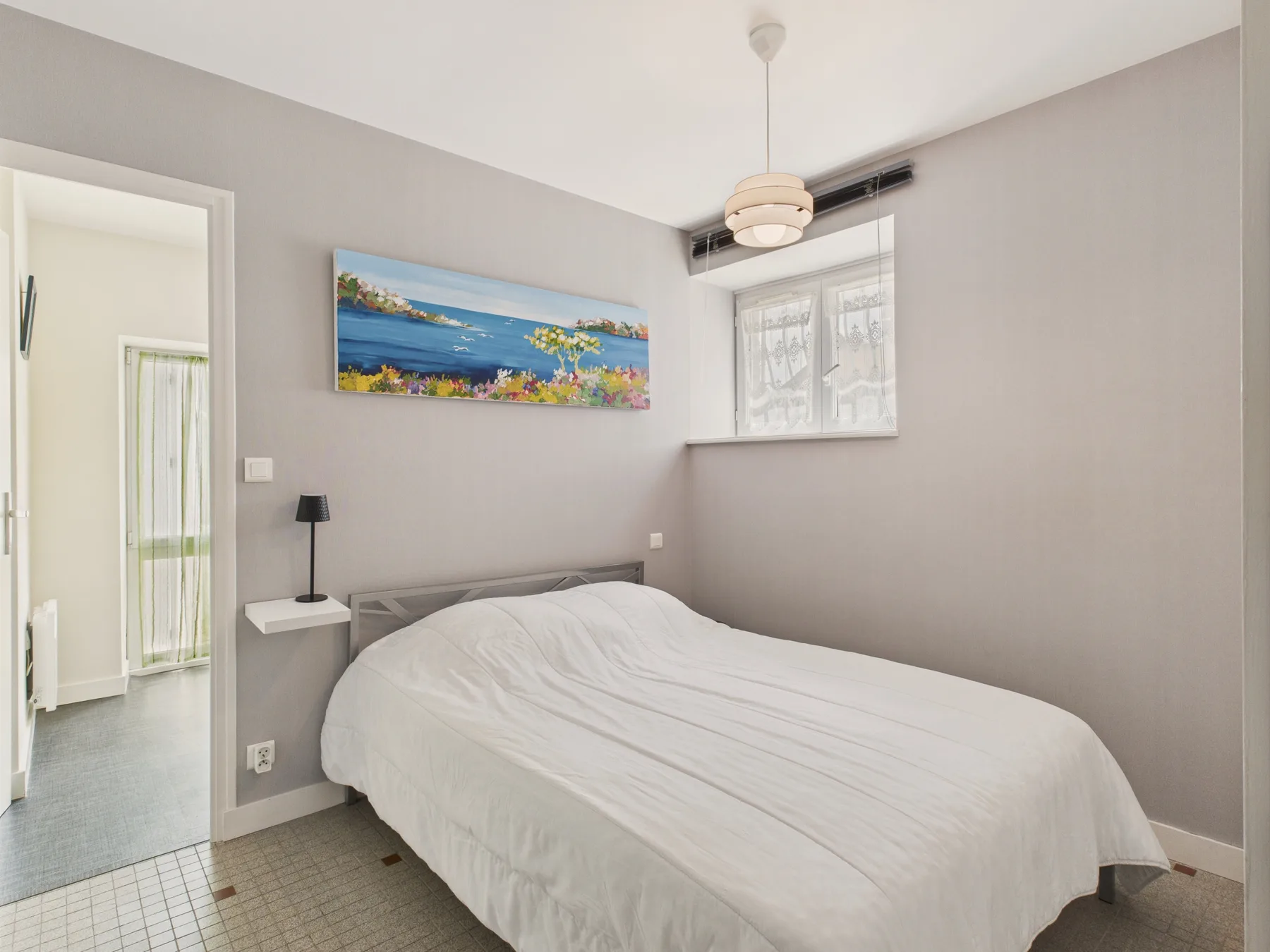 Apartment gallery photo