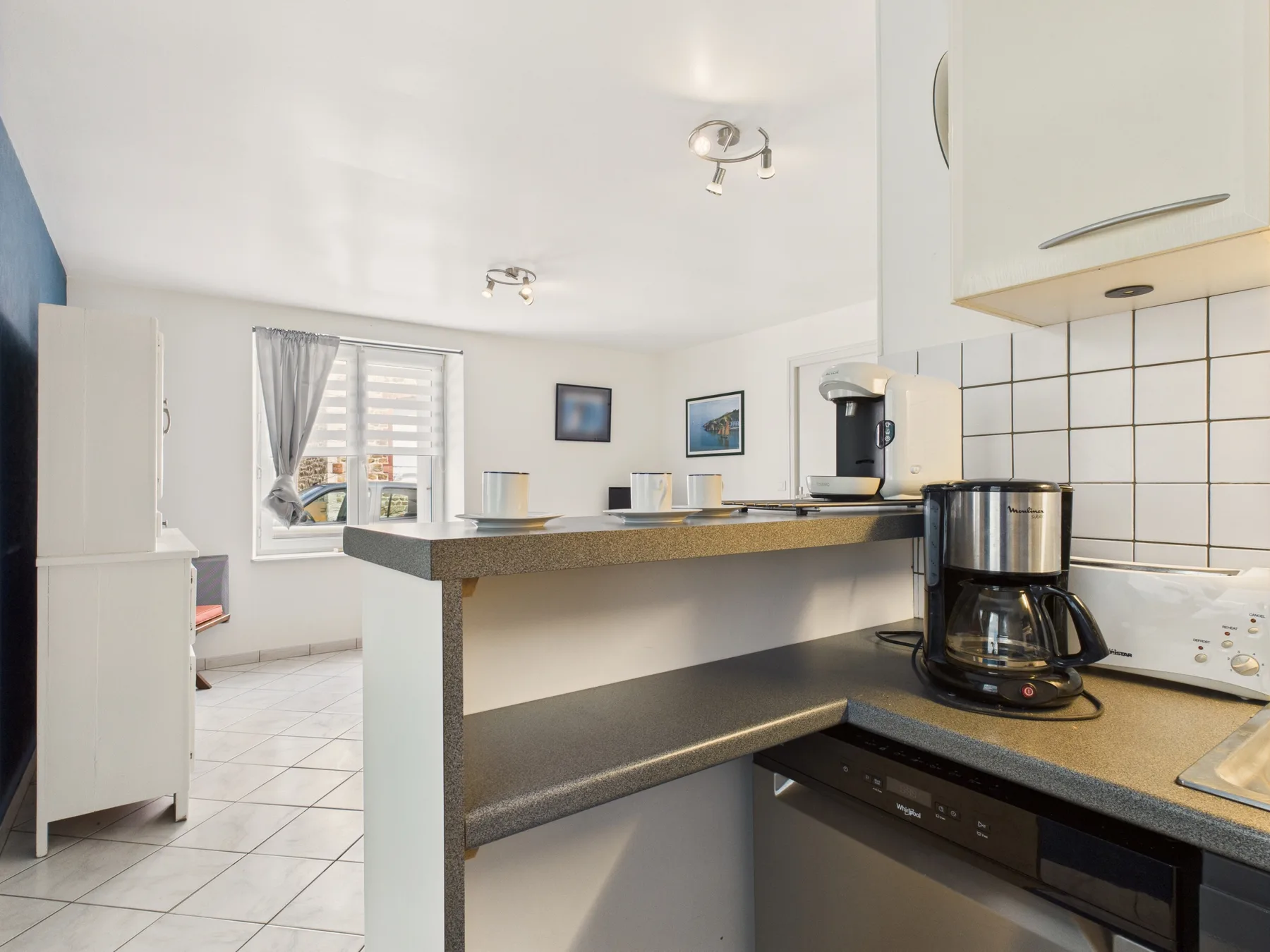 Apartment gallery photo