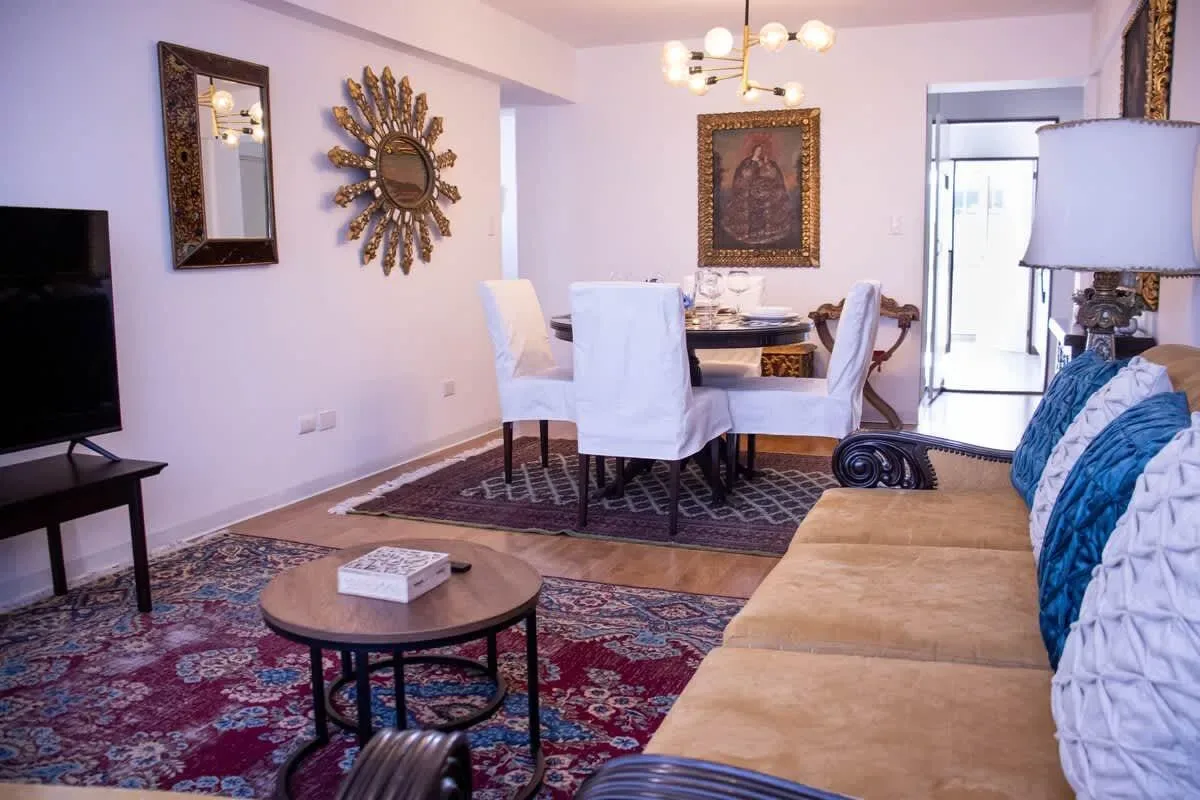 Cozy Classic Apartment in S Isidro - CRL 1002