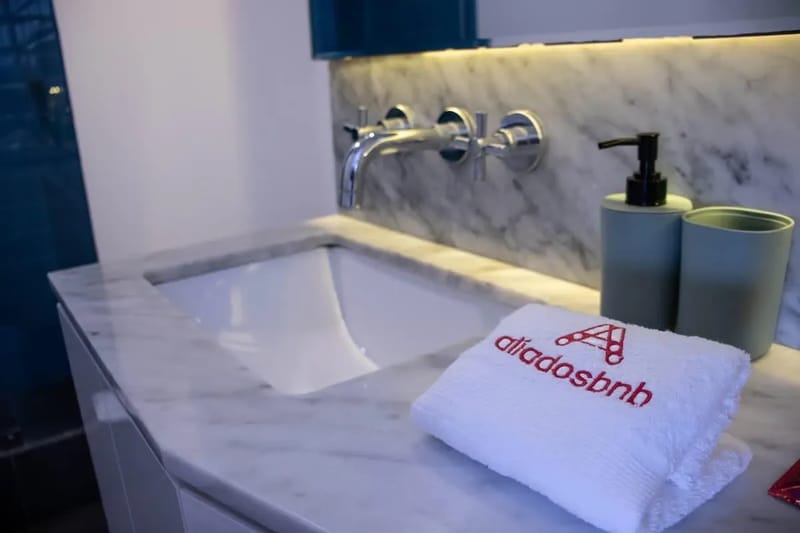 Cozy Classic Apartment in S Isidro - CRL 1002