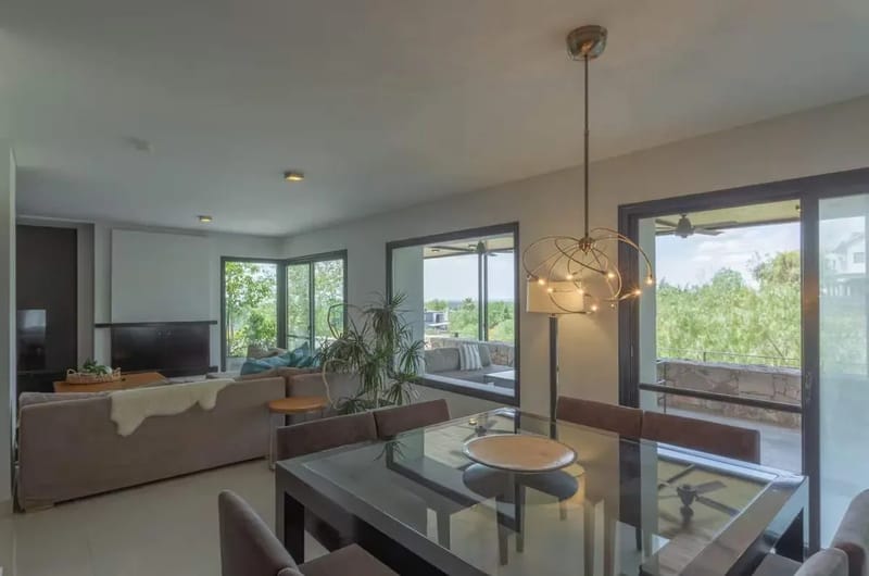 Modern 3BR House w/ Private Pool in Mendoza