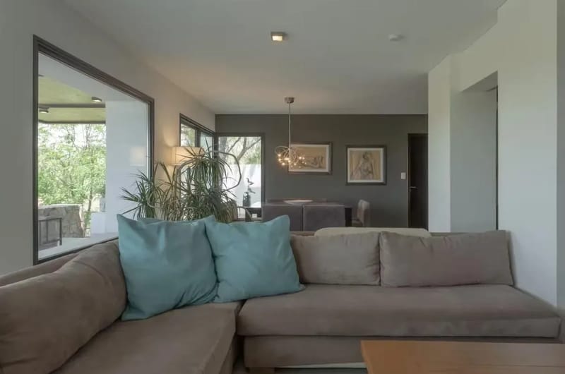 Modern 3BR House w/ Private Pool in Mendoza