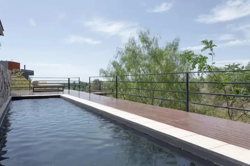 Modern 3BR House w/ Private Pool in Mendoza