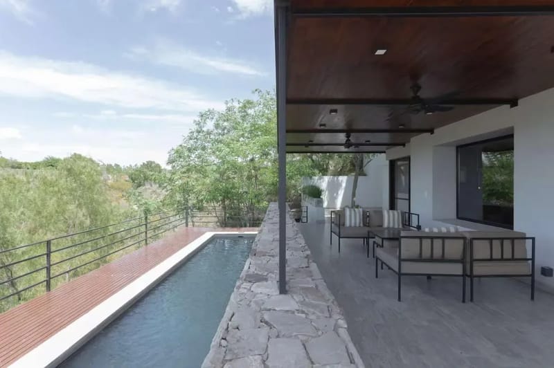 Modern 3BR House w/ Private Pool in Mendoza
