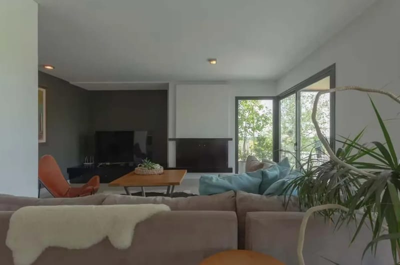 Modern 3BR House w/ Private Pool in Mendoza