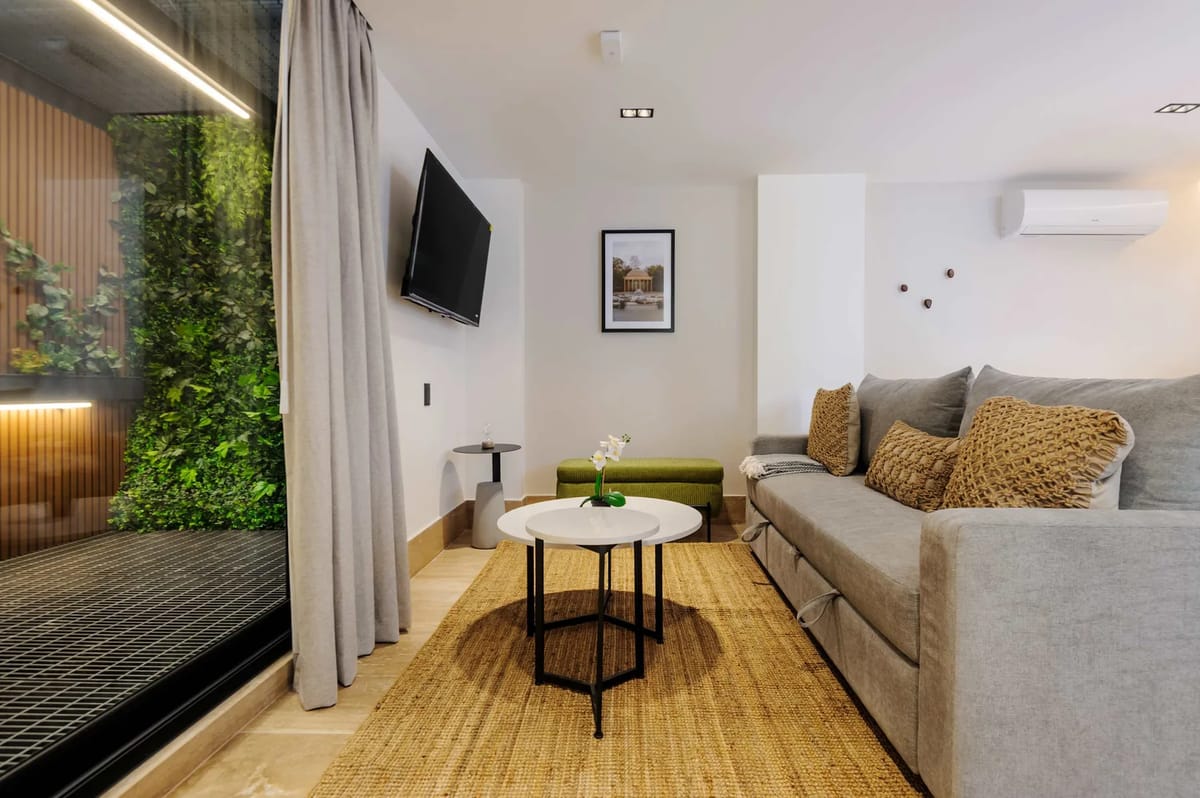 Deluxe Loft w/ Balcony in Parque Mexico