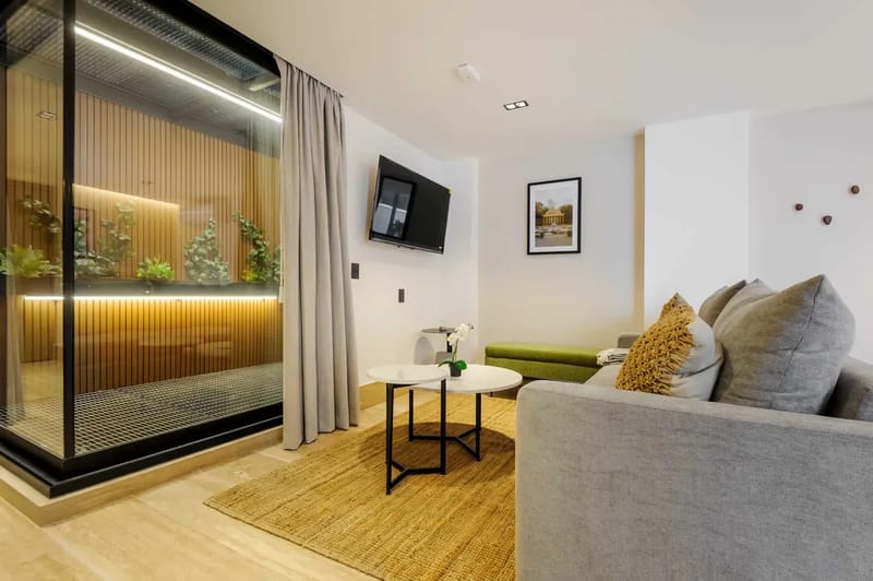 Deluxe Loft w/ Balcony in Parque Mexico