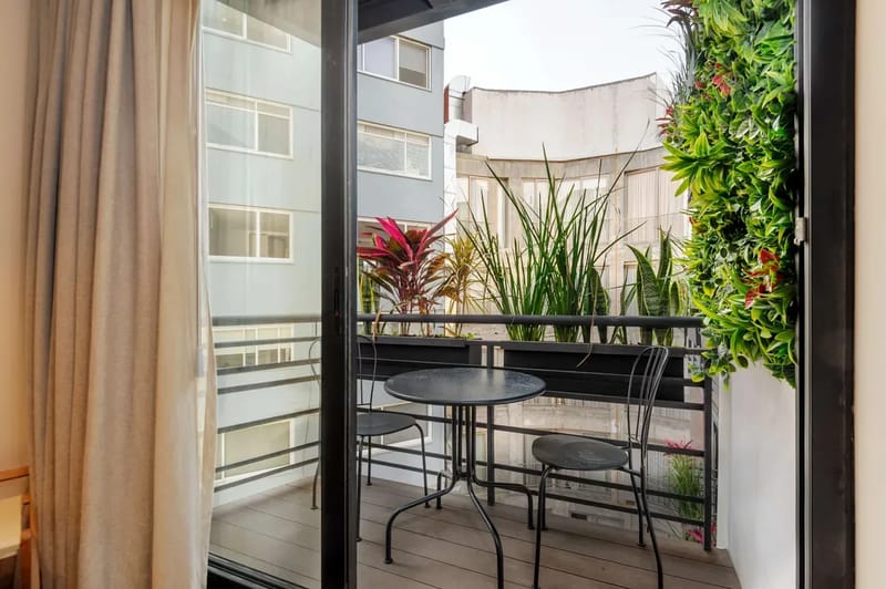 Deluxe Loft w/ Balcony in Parque Mexico
