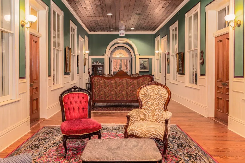 Upstairs guest lobby with seating
