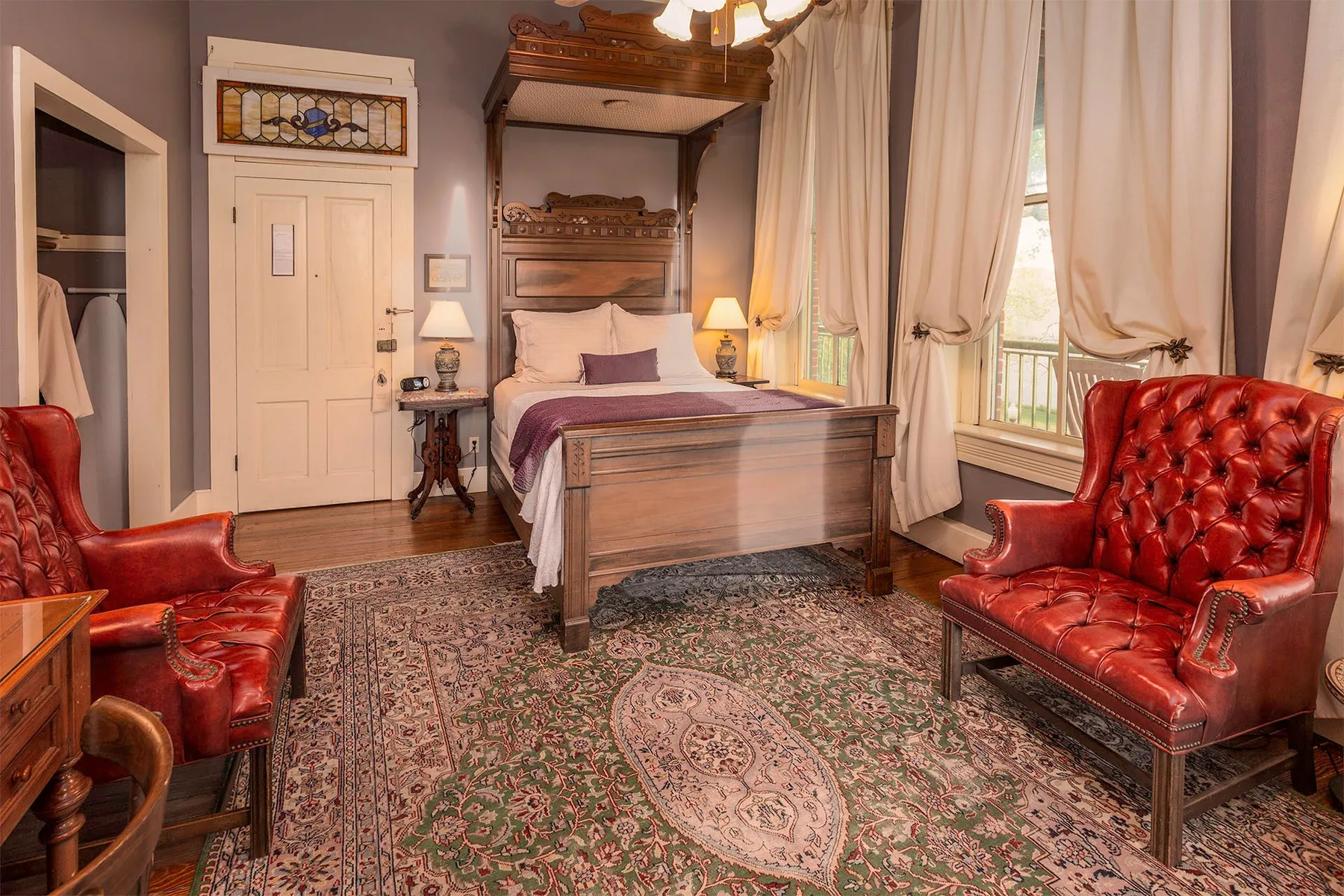 Ant Street Inn