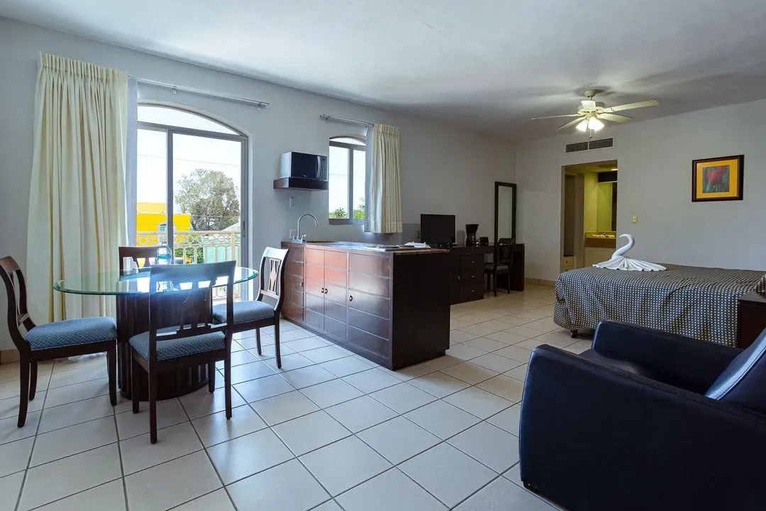 Suite with balcony