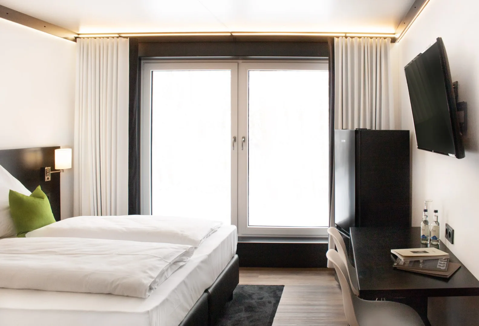 Apartment-style guest room