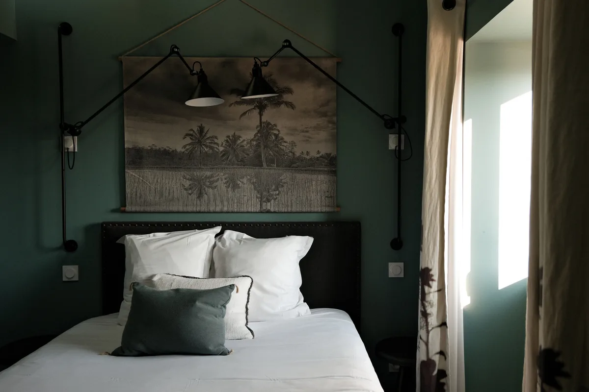 Hotel guest room