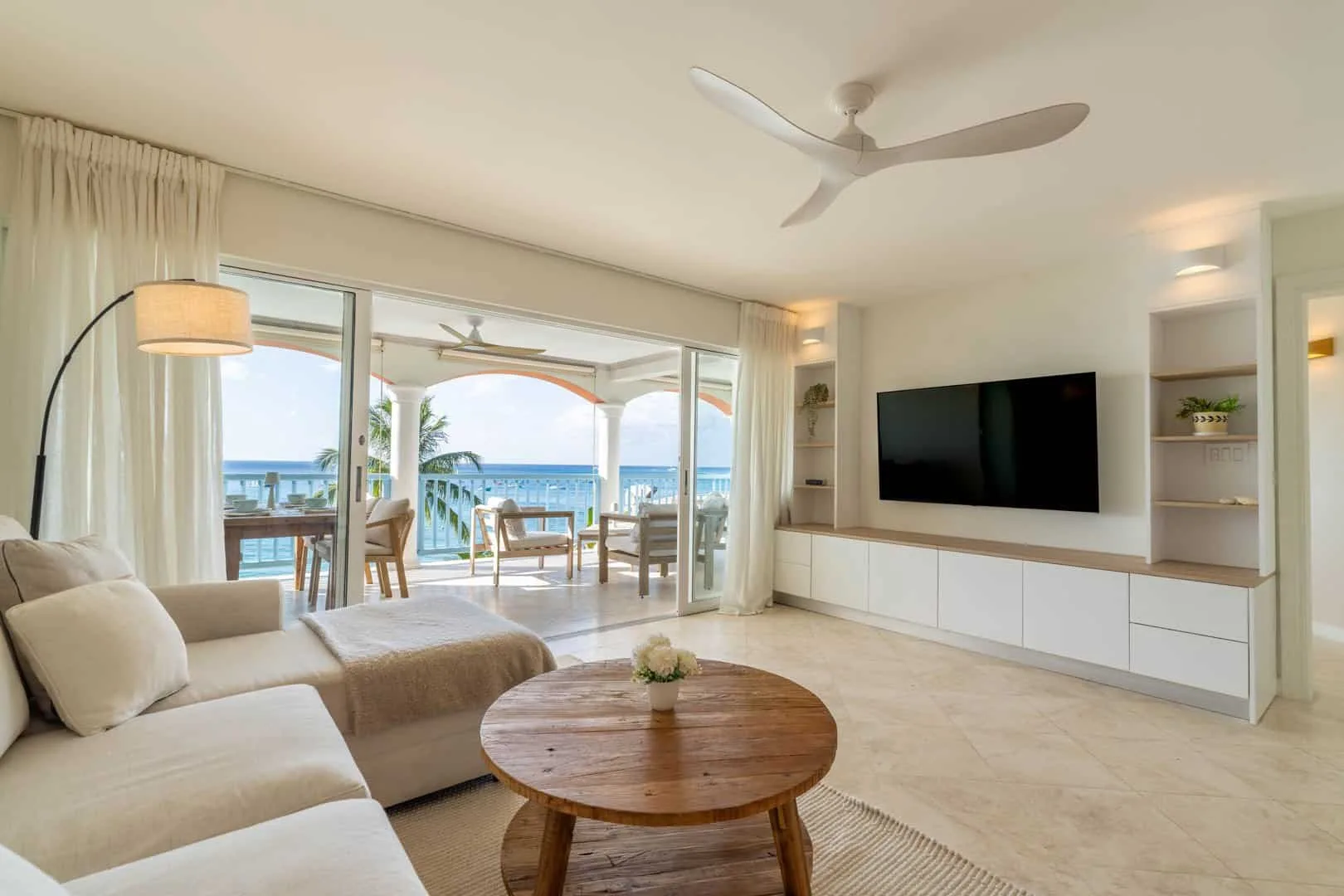 Villas On The Beach 305 (1 bed)