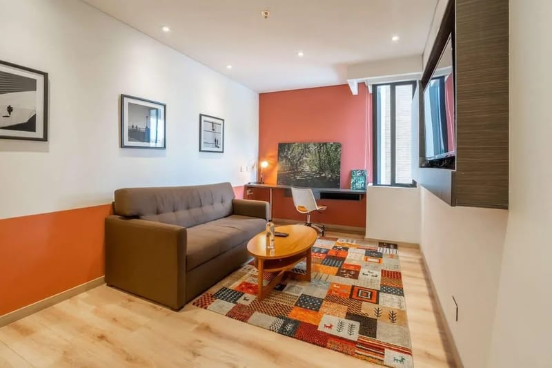 Lively 1BR in Santa Barbara w/ Gym