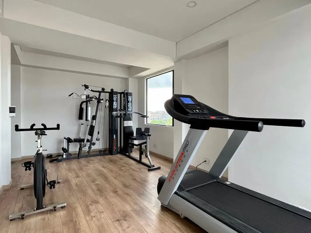 Lively 1BR in Santa Barbara w/ Gym