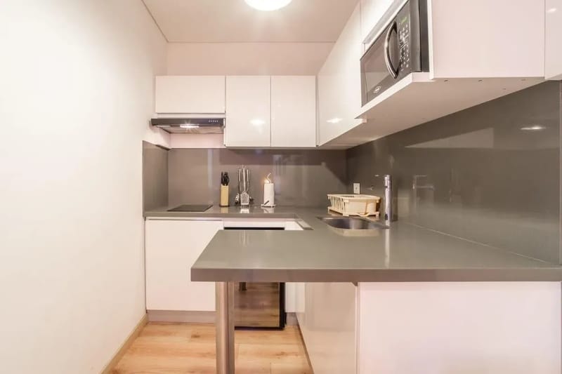 Lively 1BR in Santa Barbara w/ Gym