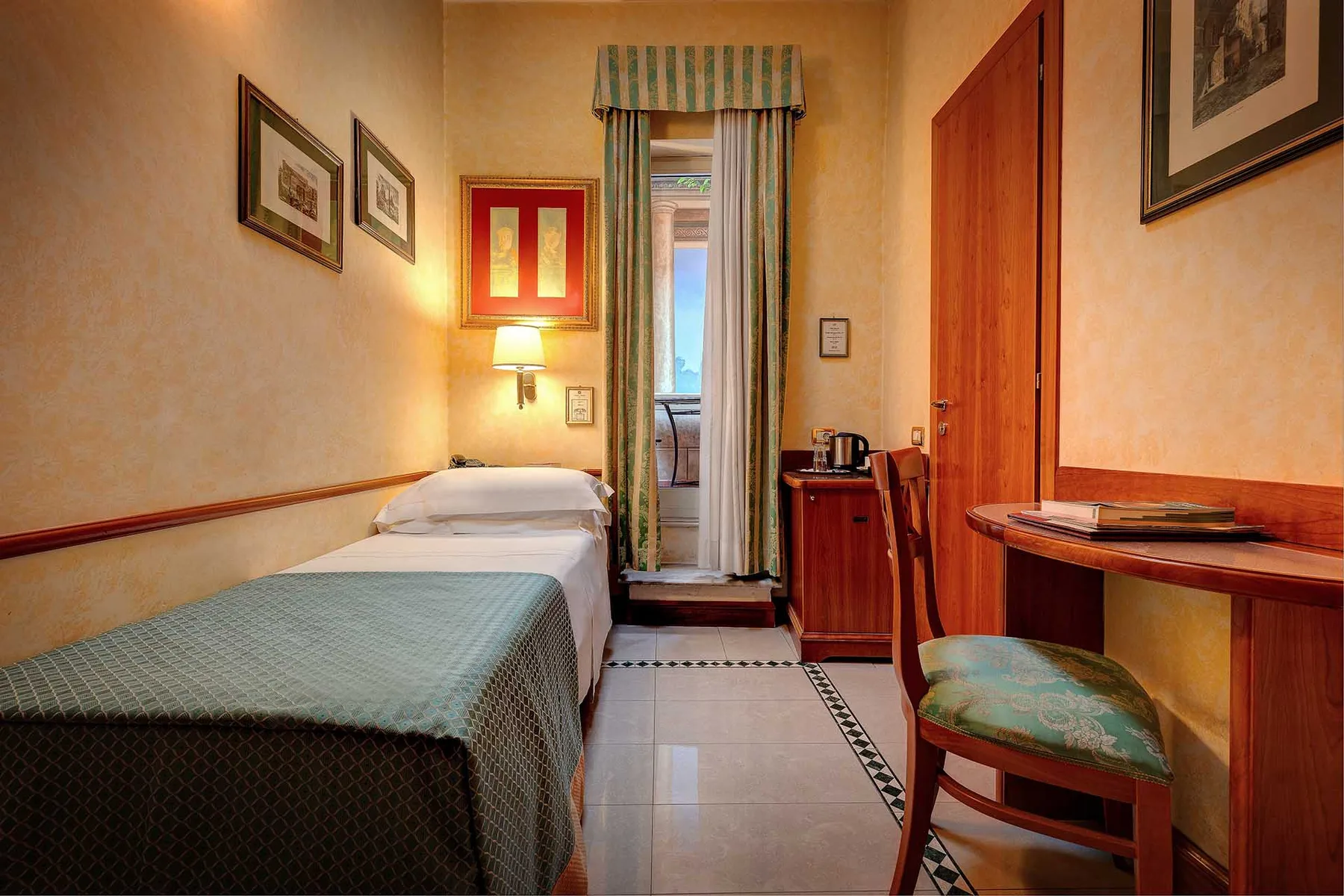 Habitación individual en el Hotel Amalfi