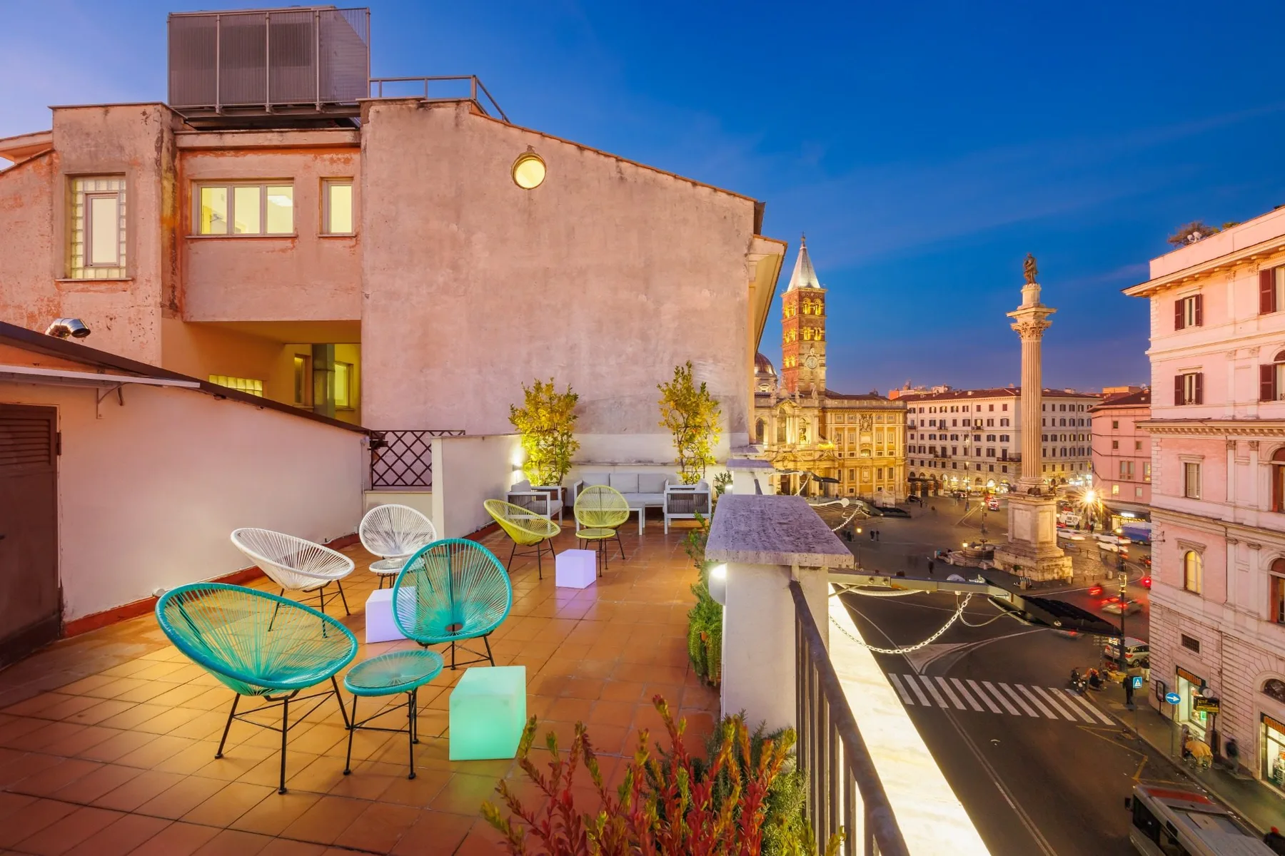 Terraza del Hotel Amalfi con vistas a Santa Maria Maggiore