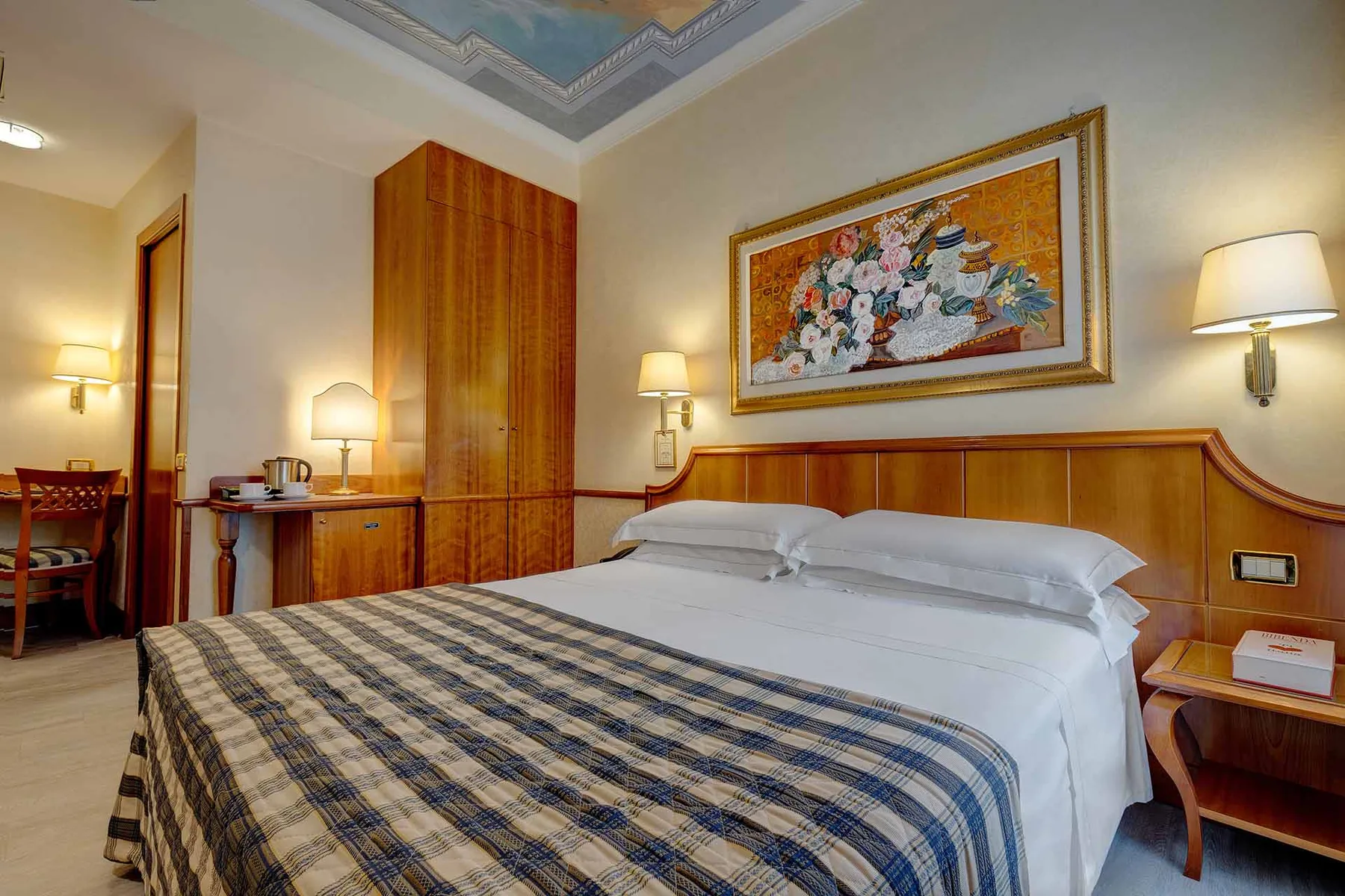 Habitación doble en el Hotel Amalfi