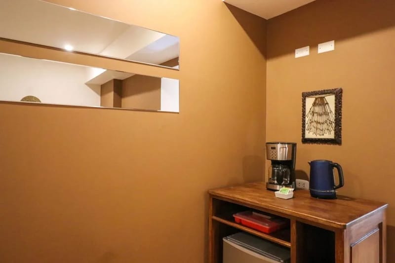 Sunny 1BR in Plaza de Armas w/ Balcony