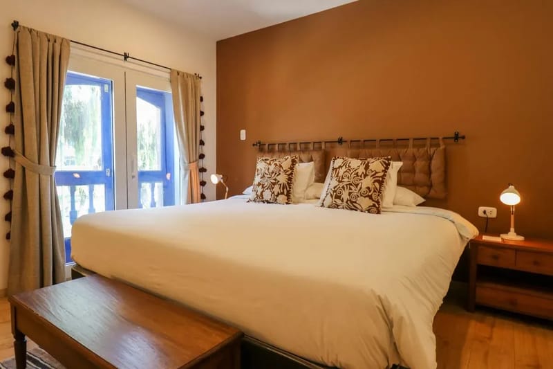 Sunny 1BR in Plaza de Armas w/ Balcony
