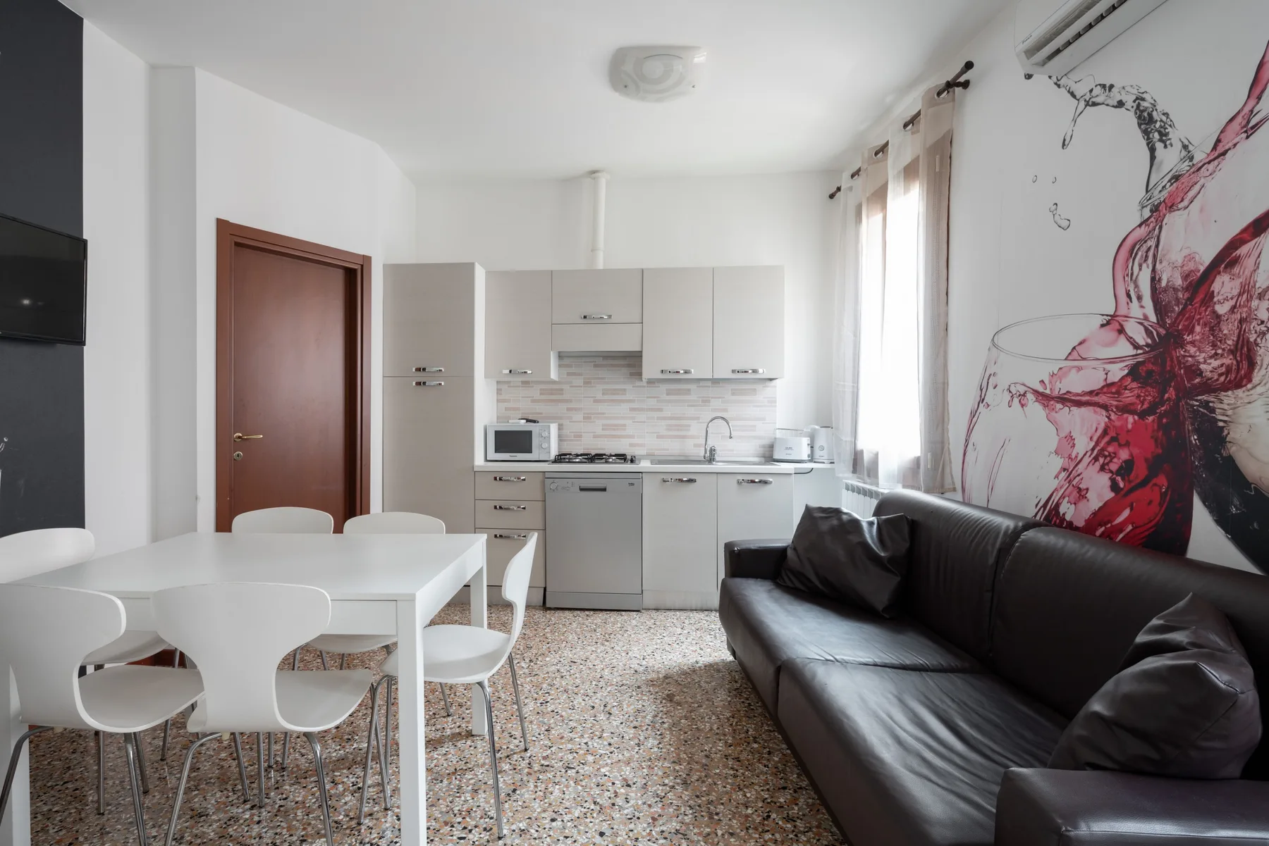 Venice Grand Canal Style Apt. 3