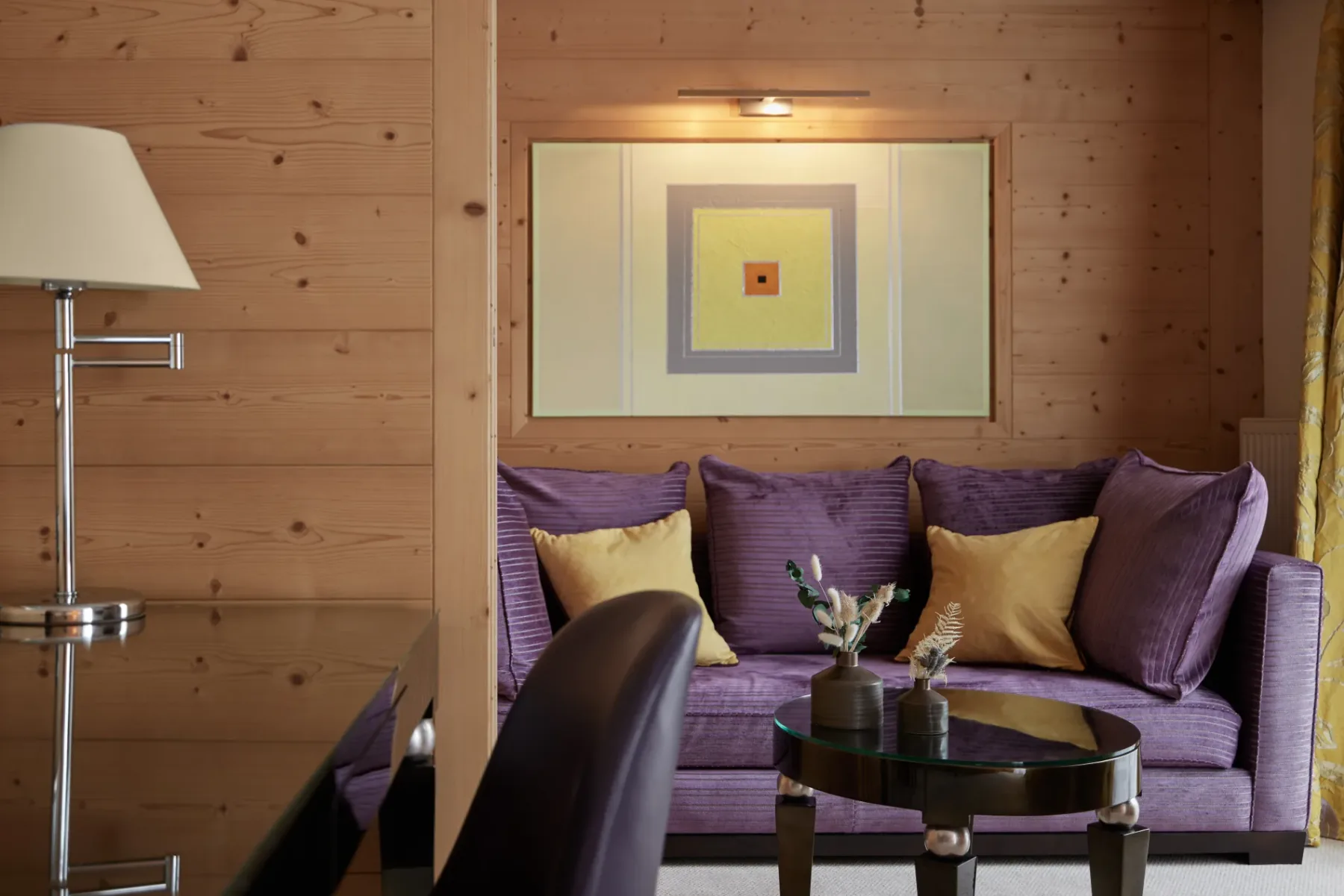 Junior Suite seating area