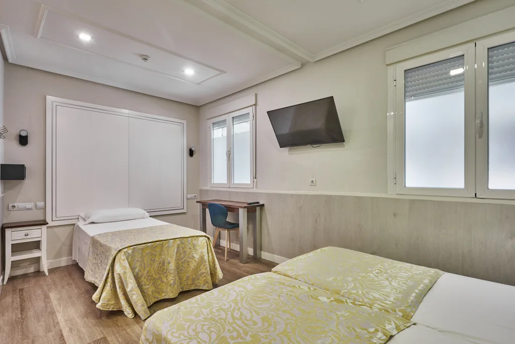 Habitación triple interior
