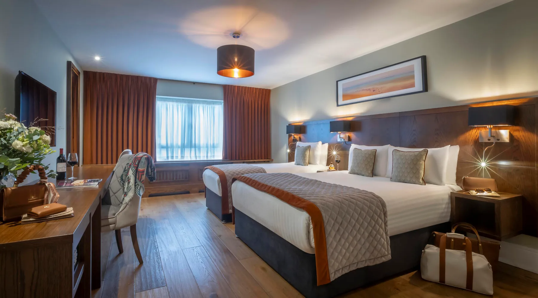 Classic twin bedroom
