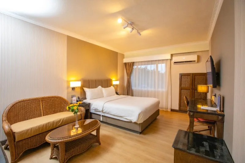 Superior Queen Bed
