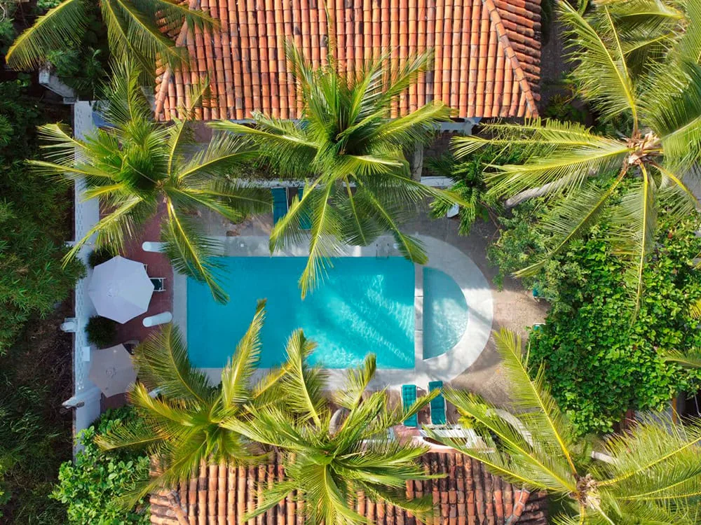 Exterior del bungaló